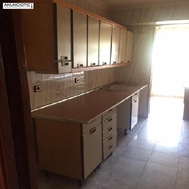 Piso en venta en c/ estocolmo, m&oacute;stoles,