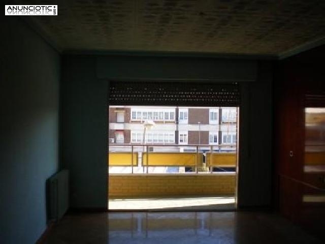 Piso en venta en c/ san nicasio, legan&eacute;s