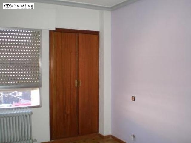 Piso en venta en c/ san nicasio, legan&eacute;s