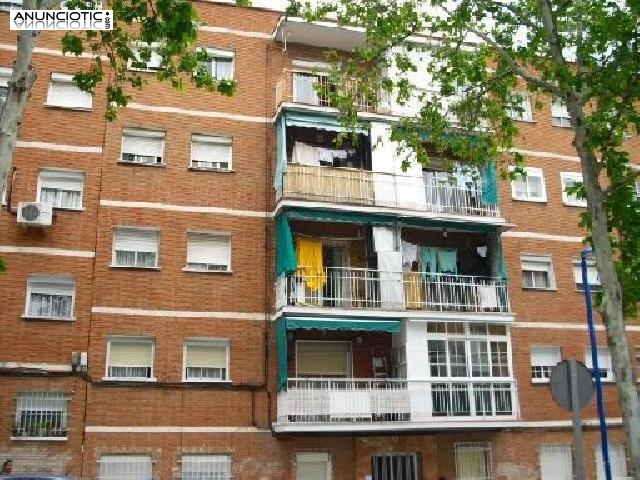 Piso en venta en c/ san nicolas, legan&eacute;s