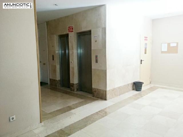 Piso muy luminoso reci&eacute;n reformado con cocin