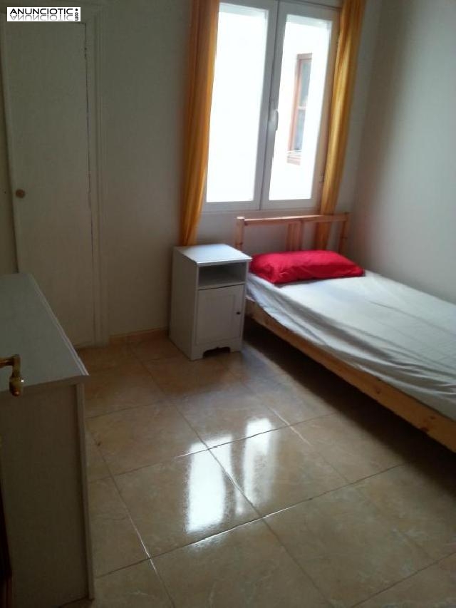 Piso muy luminoso en buena situaci&oacute;n