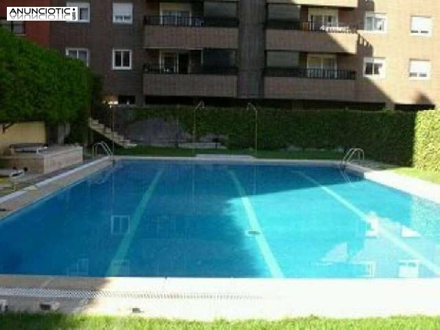 Se alquila fant&aacute;stico duplex