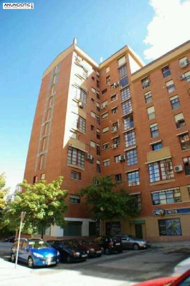 Se alquila fant&aacute;stico duplex