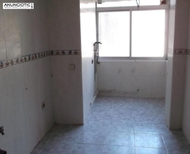 Oportunidad cerca de la estaci&oacute;n