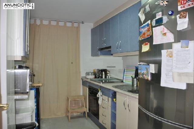 Piso en alcal&aacute; de henares de 90 m2