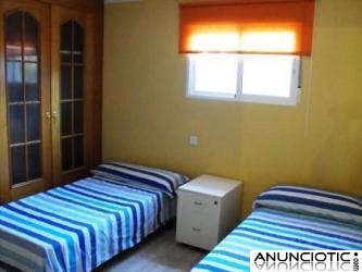 Alquilo apart. Desde 250� Xeraco playa. Oferta Mayo o Junio 1&ordf; Linea mar, con garaje.