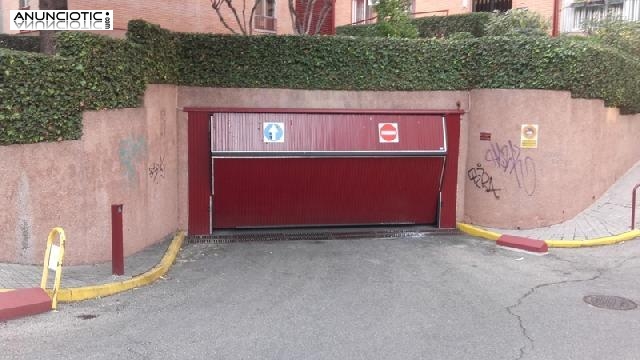 Estupenda plaza garaje 2 coches peque&ntilde;os