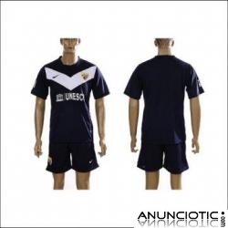 venta al por mayor camiseta de f&uml;&sup2;tbol... http://www.camiseta-barcelona.com