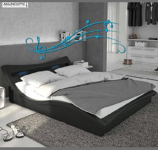 Cama de matrimonio de dise&ntilde;o Granada en