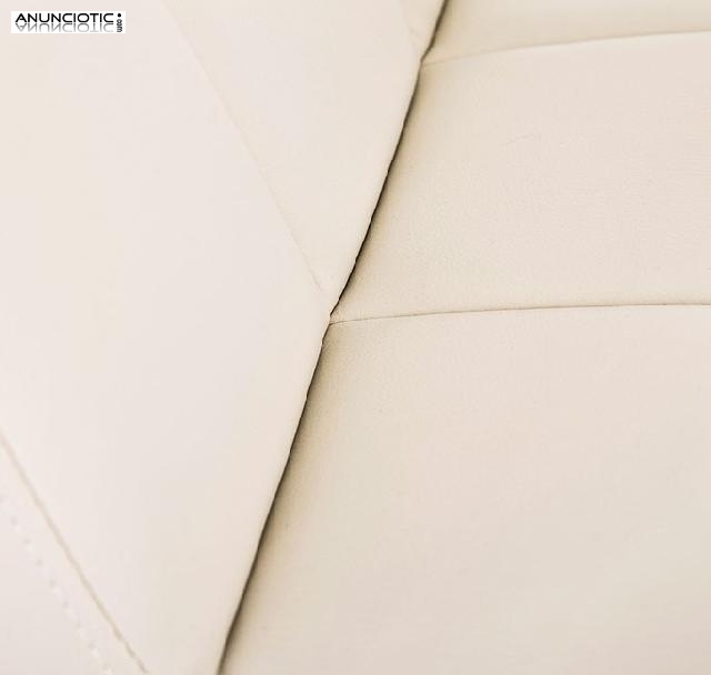 Taburete de dise&ntilde;o Sona en color crema