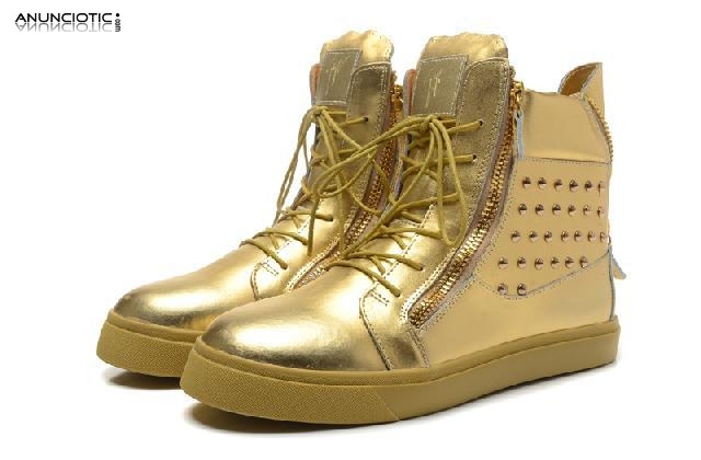 s&oacute;lo 65 euros por  Giuseppe Zanotti.Christian Louboutin 