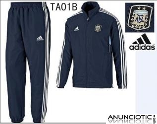 Milan del f&uml;&sup2;tbol ch&uml;&cent;ndal y accesorios de f&uml;&sup2;tbol