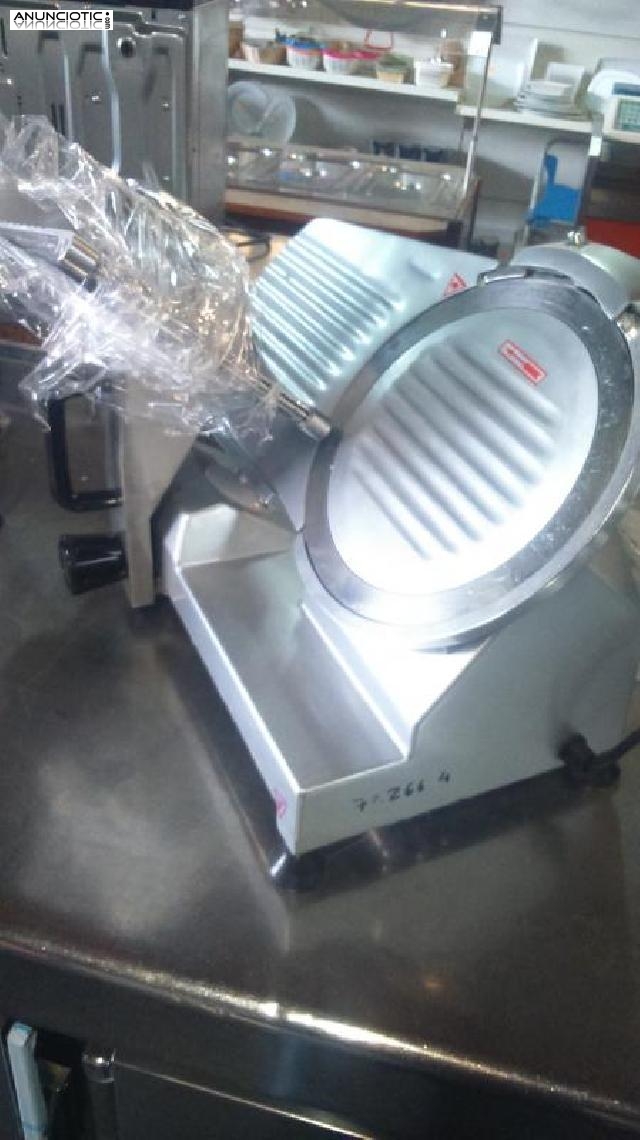 Mobiliario para carnicer&iacute;as