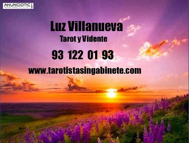 BUENA TAROTISTA CONOCIDA. M&Aacute;S DE 30 A&Ntilde;OS DE EXPERIENCIA. LUZ