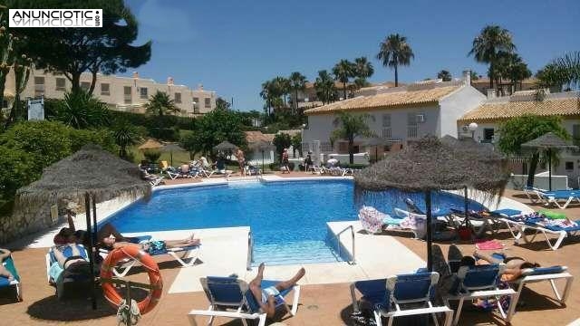 Se alquila adosado en urbanizaci&oacute;n de lujo en 