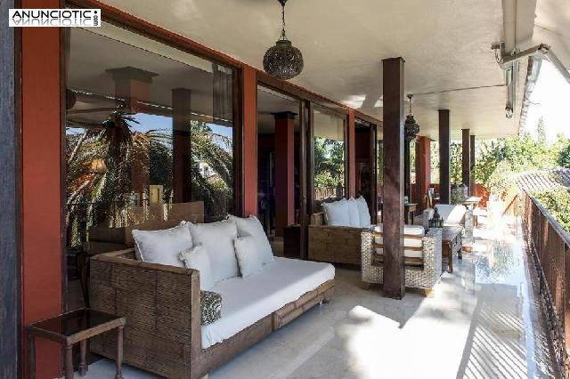 Villa de lujo en altos de nag&uuml;eles