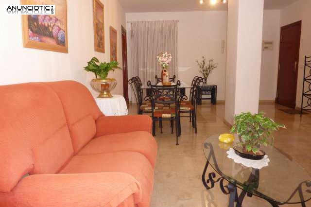 Oportunidad magn&iacute;fico piso con terraza