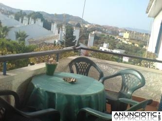 PISO MUY AMPLIO Y LUMINOSO EN URBANIZACI&Oacute;N MUY BIEN SITUADA