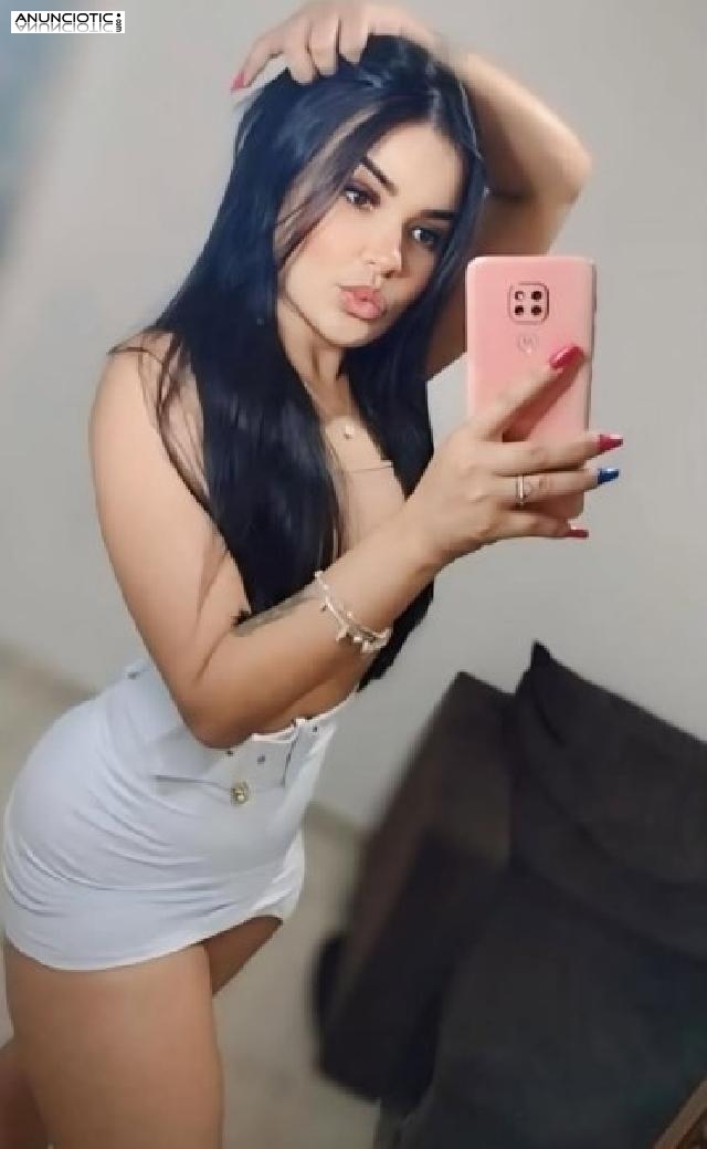 / Jovencita nenita colombiana super caliente /