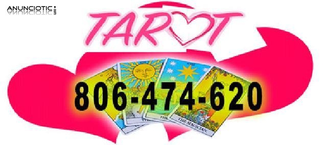 Busca dentro de mi tarot porque ah&iacute; est&aacute; la respuesta