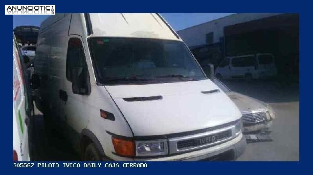 305567 piloto iveco daily caja cerrada