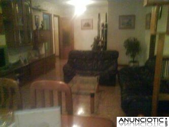 STA M&ordf; DE GRACIA C&eacute;ntrico piso 3 dorm, my luminoso. Buenas Vistas