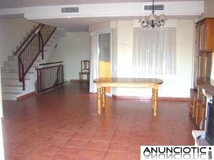 ALTORREAL Adosado 4 dorm, parcela de 400 mts. s&oacute;tano.&iexcl;&iexcl;OPORTUNIDAD!!