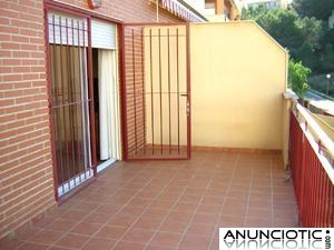 ALTORREAL Adosado 4 dorm, parcela de 400 mts. s&oacute;tano.&iexcl;&iexcl;OPORTUNIDAD!!