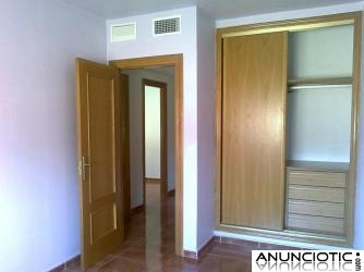 LA ALBERCA  Bonito Atico-D&uacute;plex 3 dorm, sin muebles, terraza de 37m