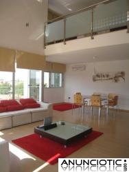 LA ALCAYNA Bonito Chalet de dise&ntilde;o, 5 Dorm, Piscina. S&oacute;tano. 541 Mts de Parcela