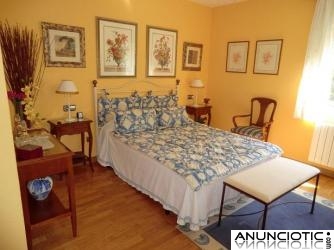 ALTORREAL Adosado 3 dorm, amueblado, 1&ordf;L&iacute;nea del Golf. Impecable