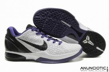 baloncesto al por mayor y los zapatos de f&uacute;tbol 