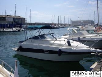 Embarcaci&oacute;n MAXUM 2400 SCR