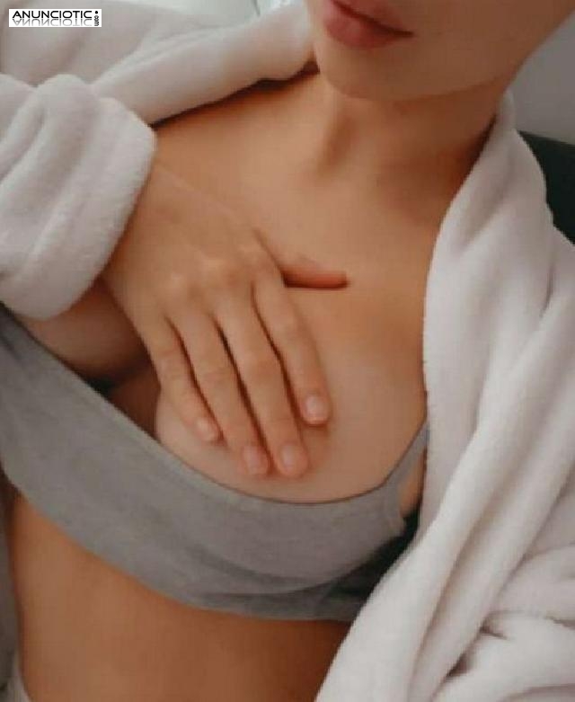 pechos grandes naturales y mi co&ntilde;o gordito y mojado 