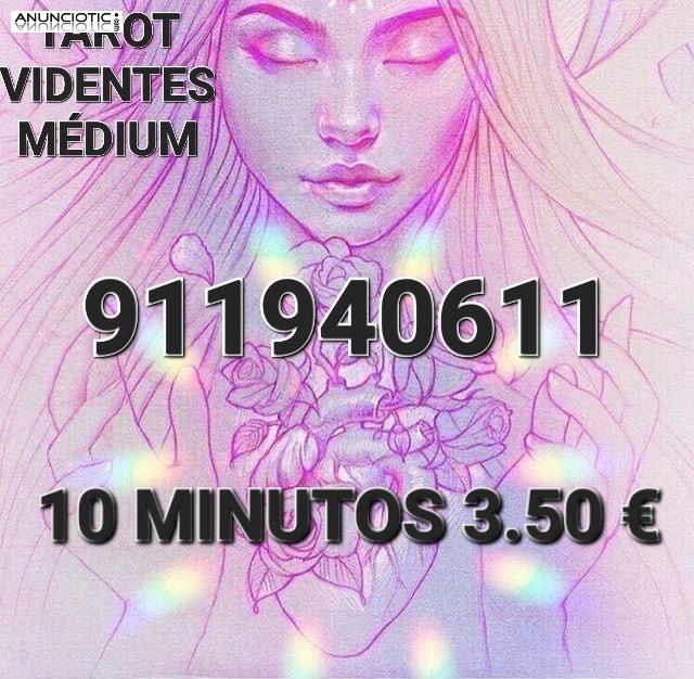 habla con expertos profesionales tarotista y videntes 15 minutos 5�