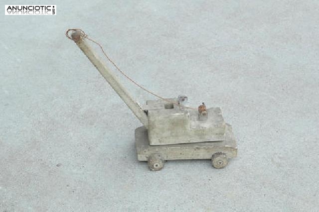 Gr&uacute;a de madera