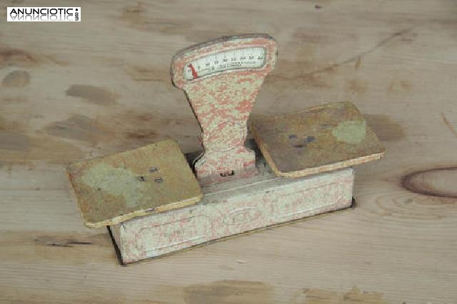 B&aacute;scula de juguete C.R