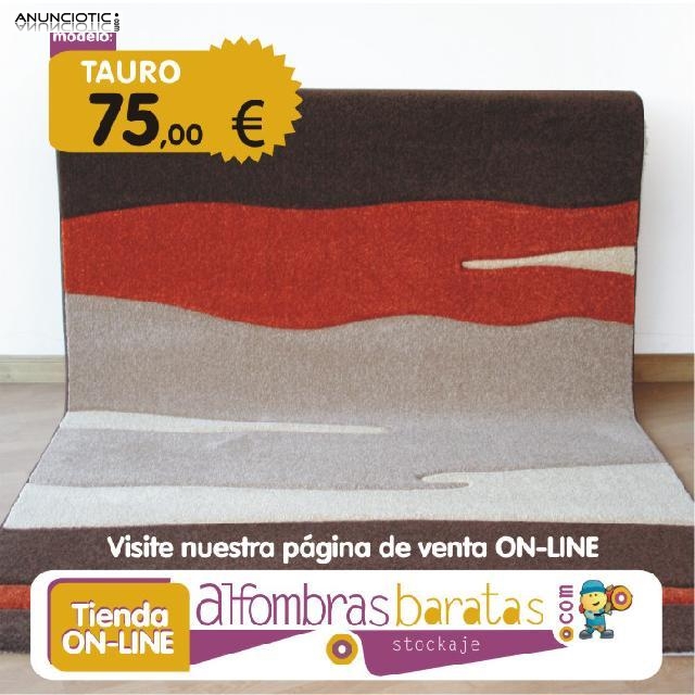 Alfombras de sal&oacute;n rojas, verdes, de pelo lisas