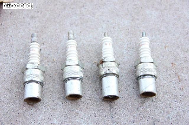 Champion. Set cuatro buj&iacute;as.