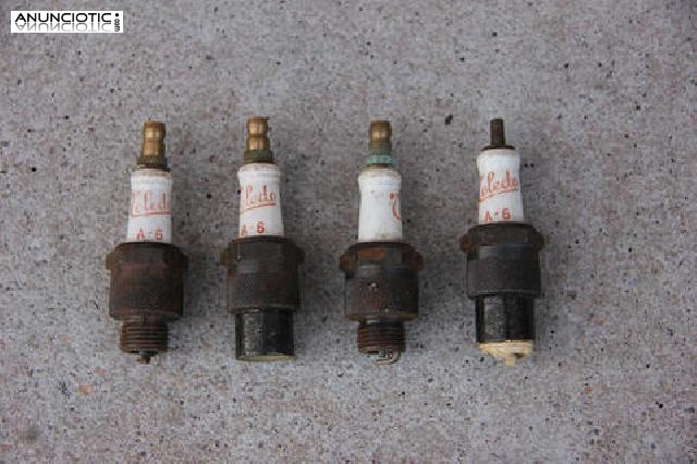 Toledo. Cuatro buj&iacute;as.