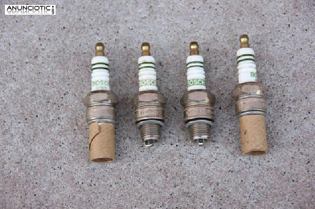 Bosh. Cuatro buj&iacute;as.