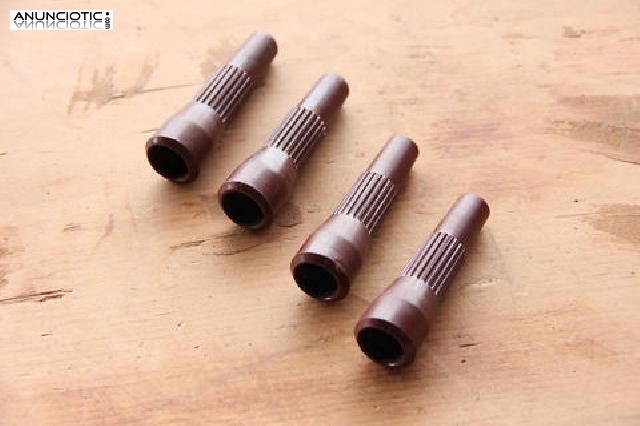 Cuatro prolongadores buj&iacute;as.