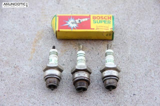 Cuatro buj&iacute;as RO951. Bosch.