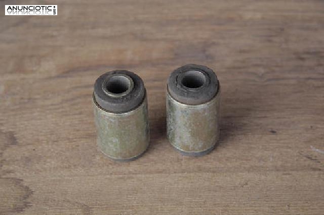 Fiat 124. Dos silemblocks.