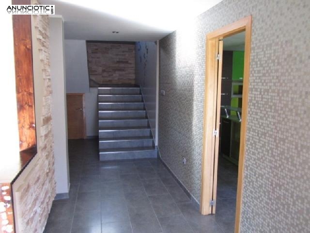 Se vende casa/chalet reformado en moa&ntilde;a