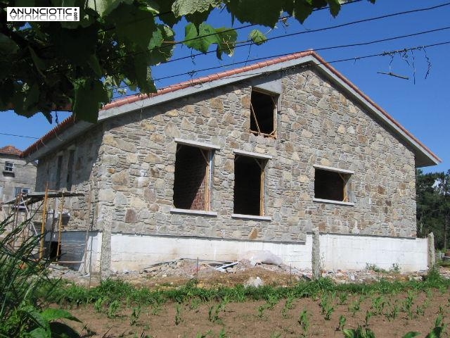 Tomi&ntilde;o urge venta de casa en construccion, a 1