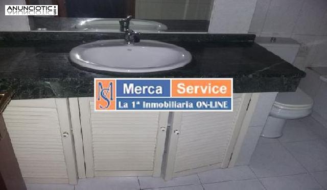 &aacute;tico con terraza en la r&iacute;a