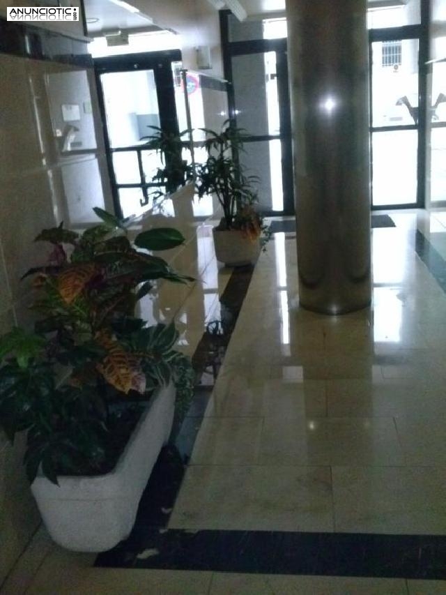 Pr&oacute;ximo al parque de castrelos luminoso