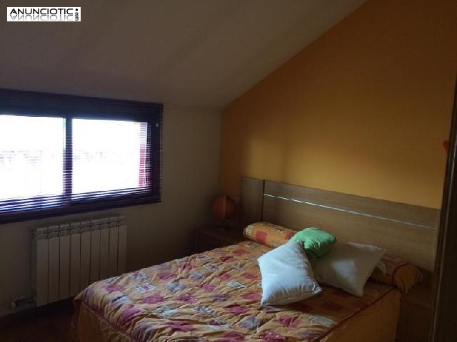 &aacute;tico 55m2 con terraza semi nuevo 